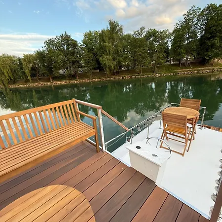 Sejour Authentique En Bateau-bord De Marne 船屋 Mery-Sur-Marne